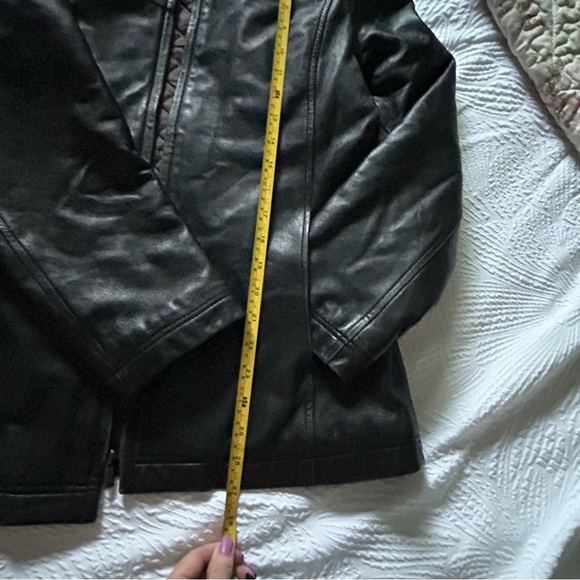 Bernardo Collection black leather bomber jacket medium zip Halloween coat - Picture 7 of 10